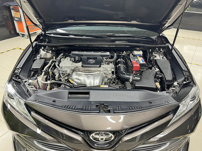 khoang máy Toyota Camry 2.5Q 2019 nhập Thái